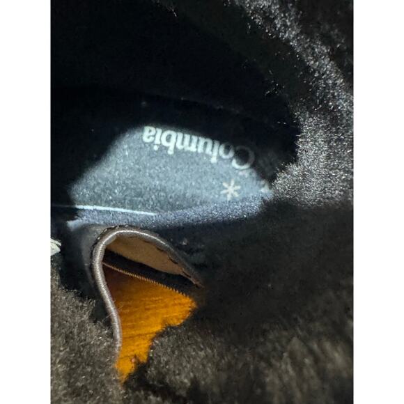 Columbia Namara  WaterResistant Omni-Grip Suede women's Snow  boot size 9 - Picture 8 of 9